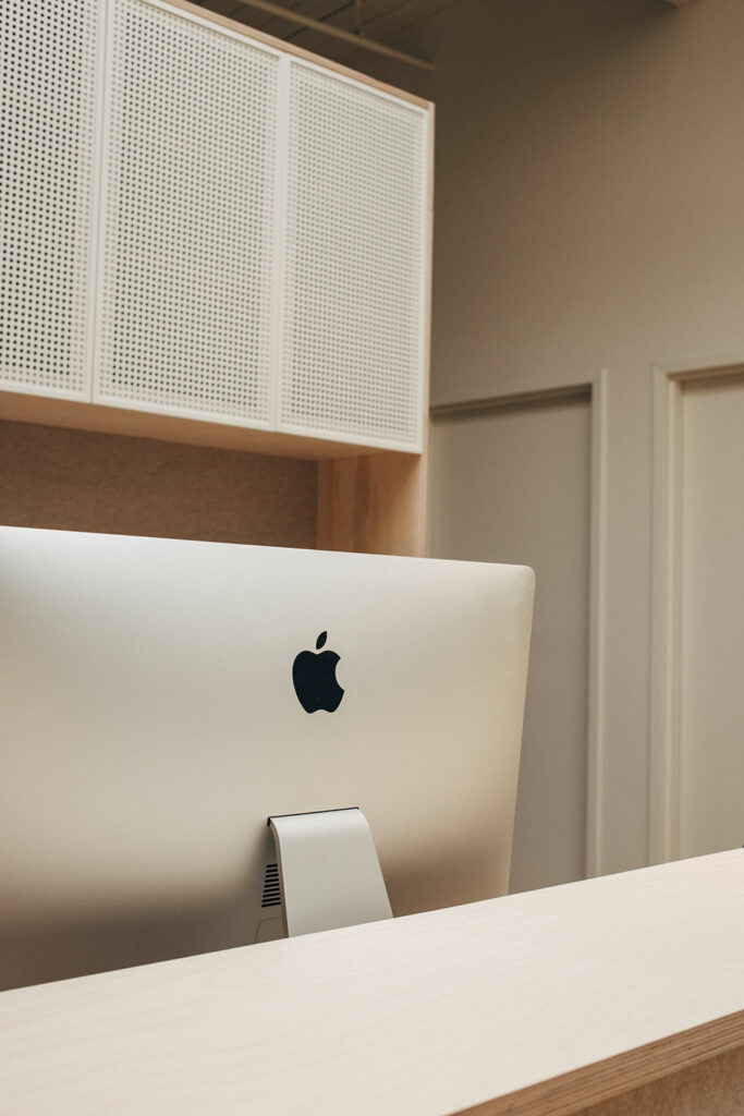 charles-deluvio-H5FH4OLow3w-unsplash-edited-683x1024